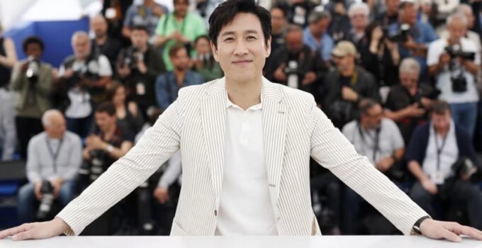 Güney Koreli oyuncu Lee Sun-kyun aracında ölü bulundu