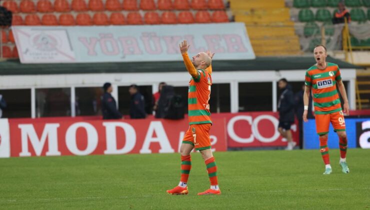 Alanyaspor’da Efecan Karaca gol suskunluğunu bozdu