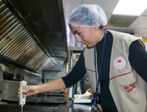 Antalya’da 295 gıda kontrol görevlisi kızartma yağı denetimi için sahada