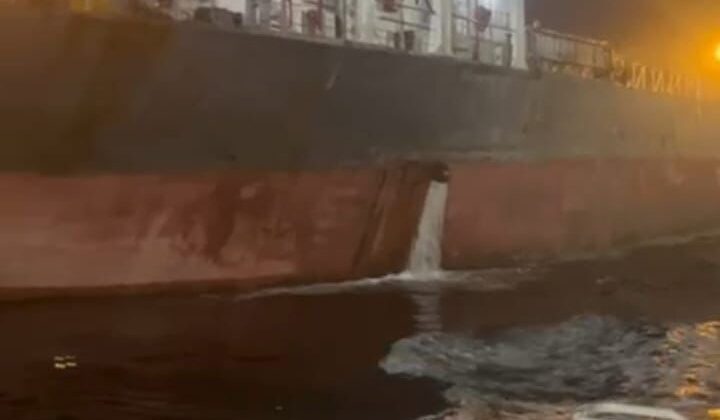 Antalya’da denizi kirleten ticari gemiye 16 milyon TL ceza