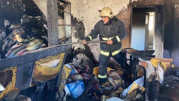 Antalya’da müstakil ev yangını korkuttu