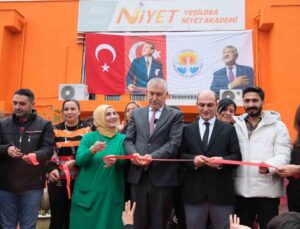 Başkan Karalar, 9. NİYET Akademi’nin açılışını Yeşiloba’da yaptı