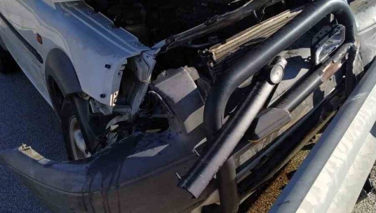 Burdur’da direksiyon hakimiyetini kaybeden sürücü bariyere girdi: 1 yaralı