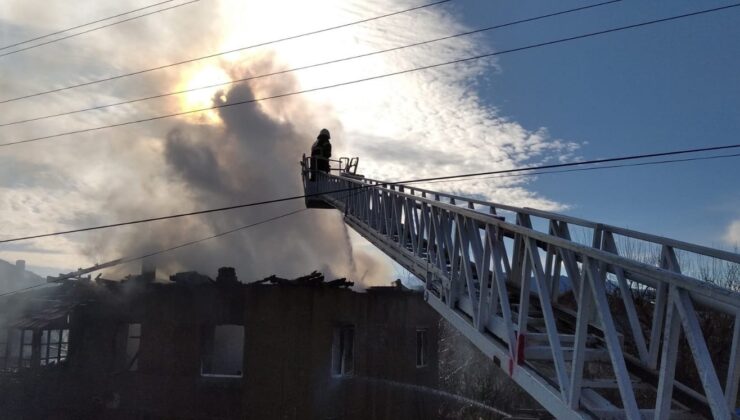 Burdur’da müstakil ev çıkan yangında kül oldu