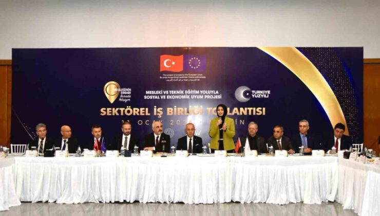 Durmuş: “Her çocuğun başarı hikayesi olması için çabalıyoruz”