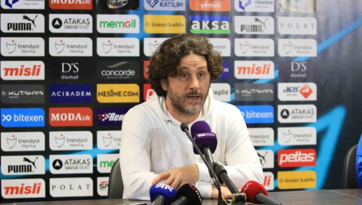 Fatih Tekke: “Galibiyeti hak eden bir Alanyaspor vardı”