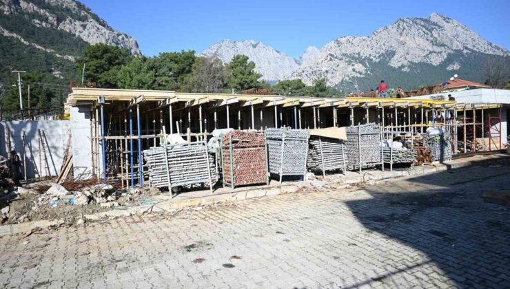 Göynük’e 2 bin 592 metrekarelik kapalı pazar yeri inşaatı devam ediyor