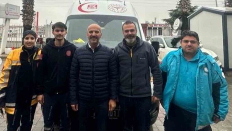 Hatay’da modern cihazlarla donatılan 2 ambulans hizmete başladı