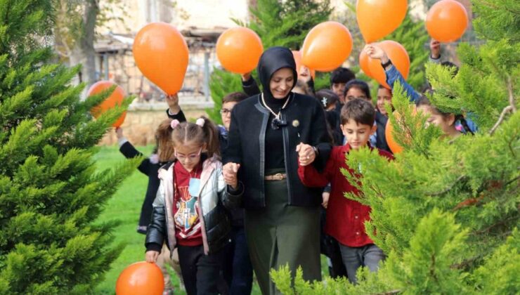 İl Milli Eğitim Müdürü Durmuş, ’Sanat Şenliği’ne katıldı