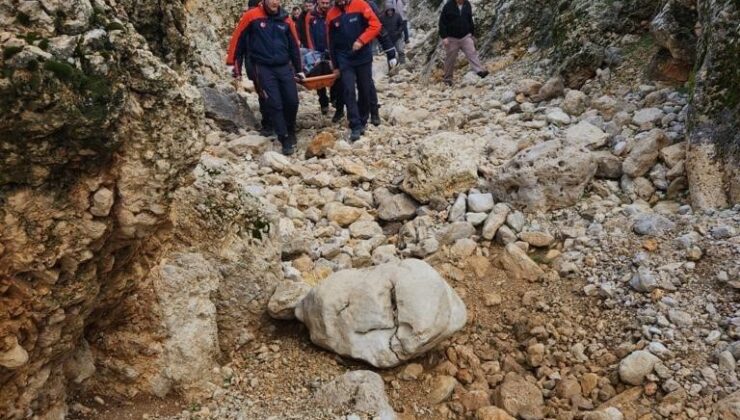Isparta’da kayıp olarak aranan yaşlı adam dere yatağında ölü bulundu