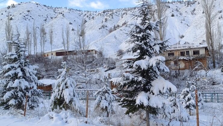 Kahramanmaraş’ta kar sonrası kartpostallık görüntüler