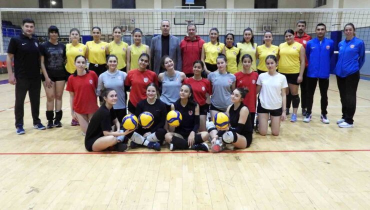 Kepez’de voleybol ateşi yeniden yakıldı