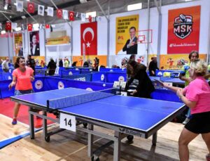 Mersin 3. Veteranlar Masa Tenisi Turnuvası başladı