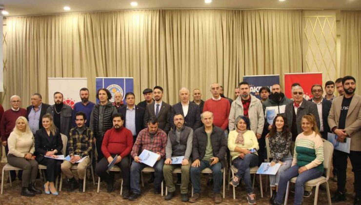 Mersin’de basın mensupları ’İHA-1 Ticari Pilot Lisansı’ sertifikalarını aldı