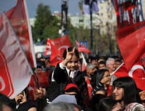 MHP Lideri Bahçeli: “DEM’lenmiş CHP, terörle mücadeleye şaşı bakmaktadır”