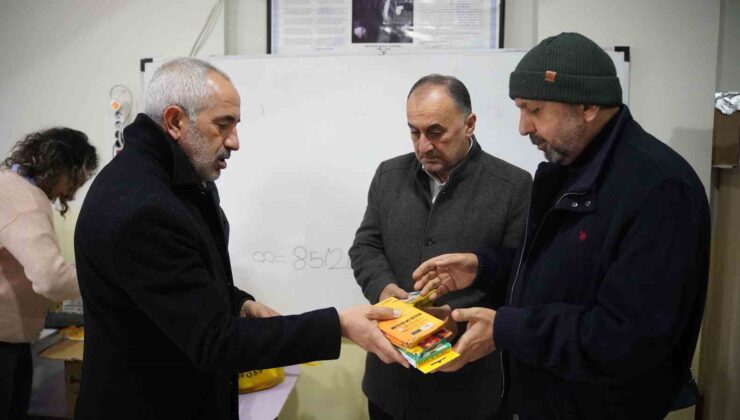 Tarsus’un deprem bölgesine desteği sürüyor