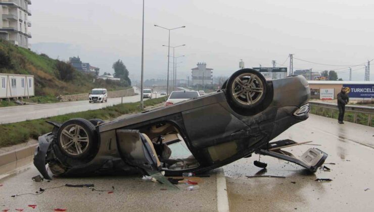 Ters dönen otomobilin sürücüsü yaralandı