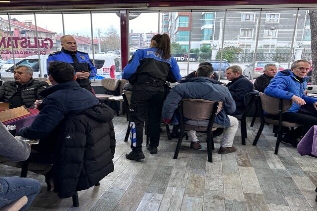 Toplum destekli polis ekipleri vatandaşı bilgilendirdi