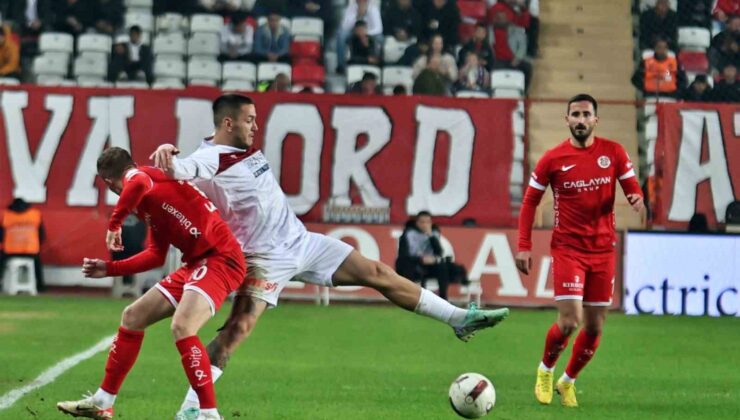 Trendyol Süper Lig: Antalyaspor: 2 – Sivasspor: 1 (Maç sonucu)