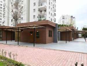 Üniversiteye komşu etüt merkezi