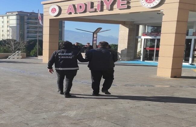 Uyuşturucu ticareti yapan 4 şahıs tutuklandı