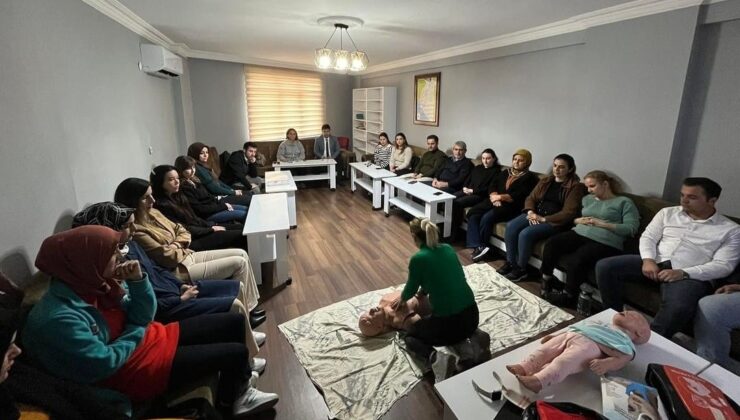 Vefa’ya ilk yardım eğitimi