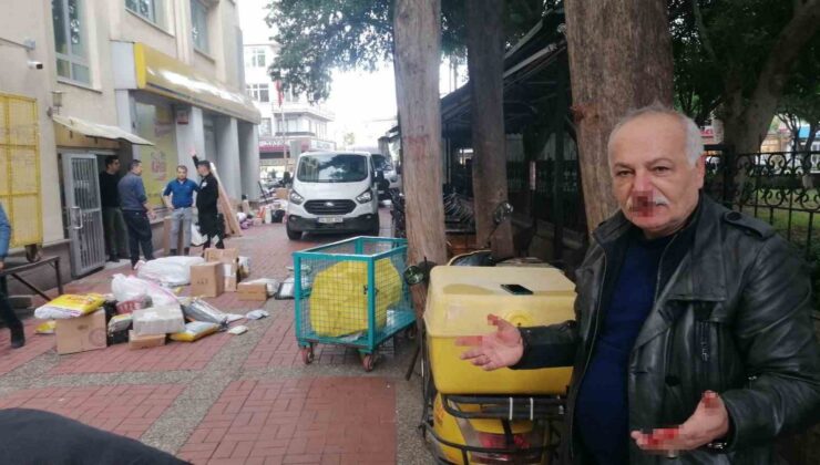 Yolu kapatan PTT kargo çalışanlarını uyaran vatandaşa darp iddiası