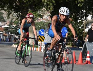 22. Triatlon Türkiye Kupası, Altınkum Plajı’nda yapılacak