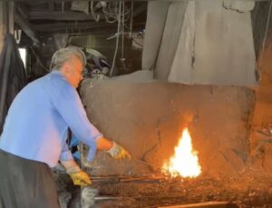 47 yıllık demir ustası mesleğini emanet edecek çırak bulamıyor