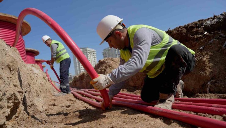 AEDAŞ’ın 2013-2023 yılları arasında Kepez’e yaptığı yatırımlar 2,5 milyar TL’ye ulaştı