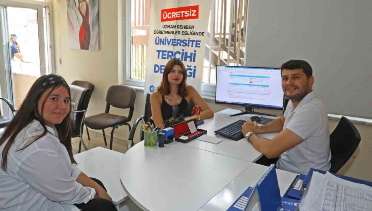 Antalya Büyükşehir’den üniversite adaylarına ücretsiz destek