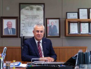 Başkan Kıvanç, “Hayalini Kurduğumuz Adana Ana Konteyner Limanı, bölgemize büyük katkı sağlayacak”