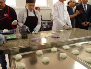 Burdur’da açılan Çölyak Atölyesi ile artık hastalar sıcak ekmek yiyebilecek