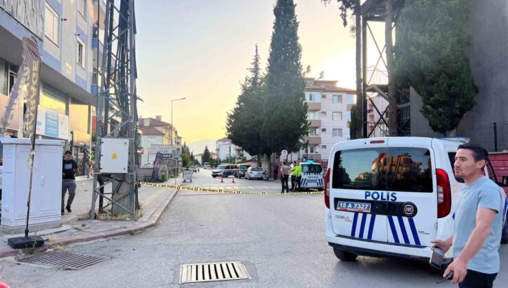 Burdur’da çıkan kavgada silahlar patladı: 2 yaralı
