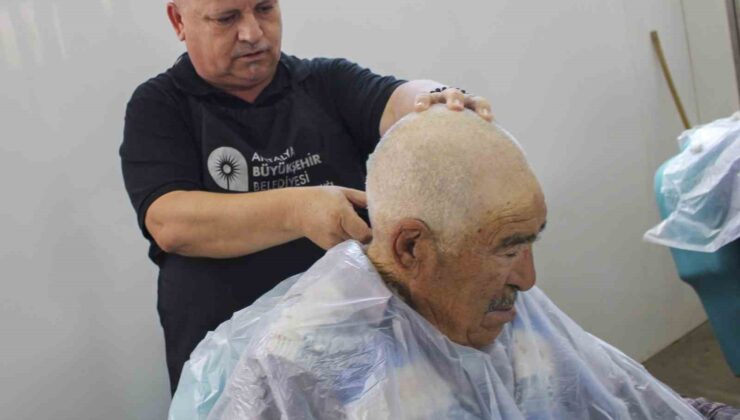 Büyükşehir’in Mobil Kuaför Tırı yaylalarda