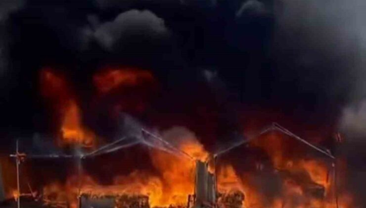 Depo olarak kullanılan çadırlar alevlere teslim oldu