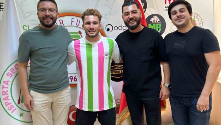Isparta 32 Spor’dan sağ kanat takviyesi