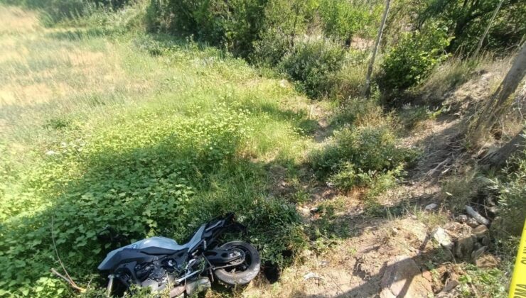 Isparta’da motosiklet şarampole yuvarlandı: 1 ölü