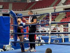 Kemer Belediyesi Kick Boks sporcularından büyük başarı