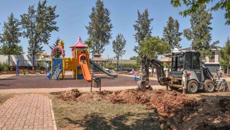 Kepez’de parklar yenileniyor