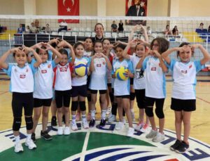 Kepez’de spor dolu yaz tatili