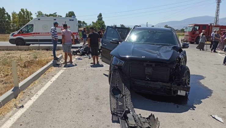 Lüks ciple çarpışan motosikletteki 1 kişi öldü, 1 kişi yaralandı