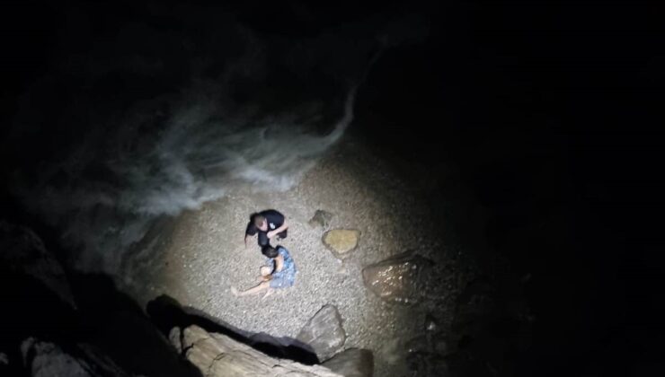 Mersin’de düştüğü sahilde mahsur kalan Rus kurtarıldı