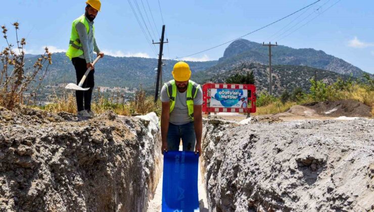 MESKİ’nin, Silifke’de başlattığı içme suyu iletim hattı çalışmaları sürüyor