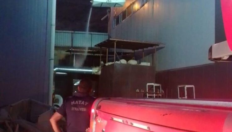 Mobilya atölyesinde korkutan yangın