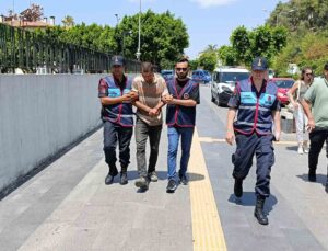 Ormancıya kızıp orman yakan çoban, jandarmadan kaçamadı