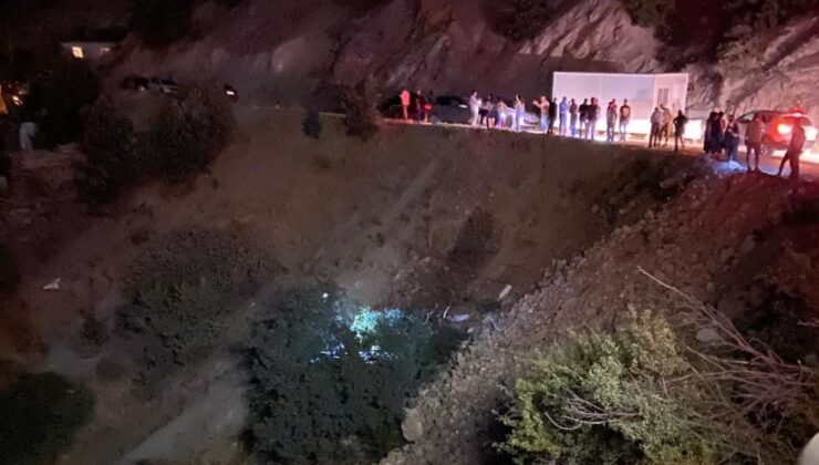 Otomobil uçuruma yuvarlandı: 1 yaralı