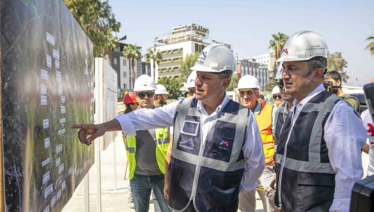 Seçer: “Raylı sistemlerde 50 yıllık bir vizyon ortaya koyduk”