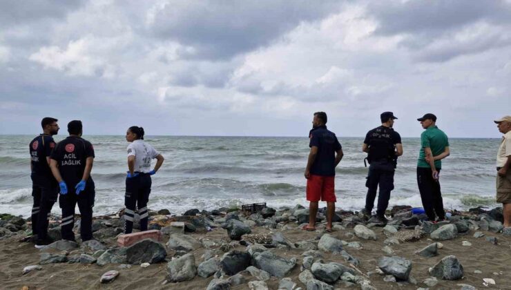 Serinlemek için denize giren şahıs kayboldu