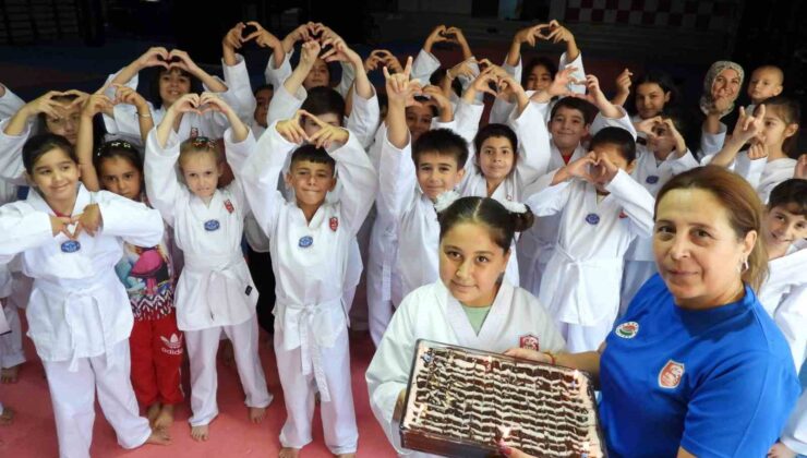 Spor yaparken sosyalleşiyorlar